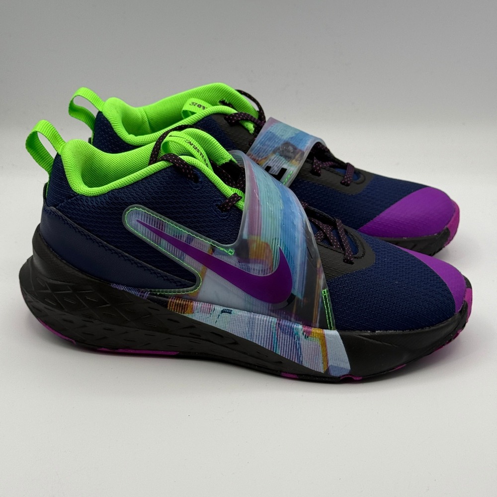 Nike Team Hustle D 12 SE Shoes Kids Size 5Y Blue Purple Basketball HV2291-400